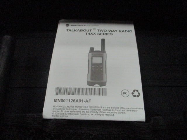 Load image into Gallery viewer, Used Motorola TalkAbout T4XX Walkie Talkie Set w/ Carry Bag
