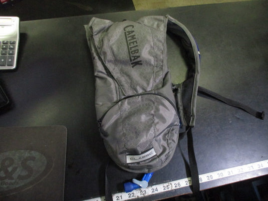 Used Camelbak Classic 3M Hydration Pack with 85oz Bladder