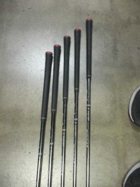 Load image into Gallery viewer, Used Callaway Big Bertha Hybrid Iron Set 6-PW RH Graphite Shaft
