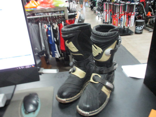 Used Thor Quadrant Motocross Boots Size 3