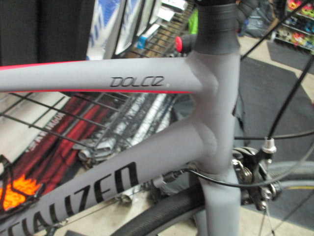 Load image into Gallery viewer, Used Specialized DOLCE 51 CM Road Bike
