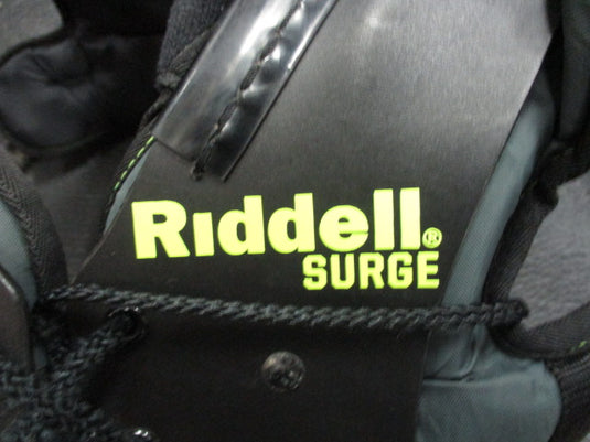 Used Riddell Shoulder Pads with Back Pad Size Large (100) 13"-14"