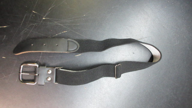 Load image into Gallery viewer, Used Champro Baseball Belt - Size Youth
