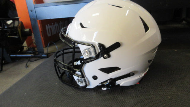 Load image into Gallery viewer, New 2026 Riddell Varsity SpeedFlex Football Helmet - White Size XL
