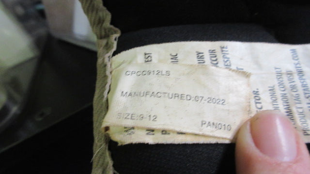 Load image into Gallery viewer, Used All-Star Catchers Chest Protector - Size 9-12
