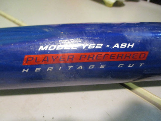 Used Rawlings Players Preferred Heritage Cut 28" Wood Bat