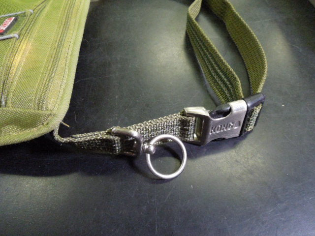 Load image into Gallery viewer, Used KONG Hands-Free Dog Leash Pouch and Leash in Green
