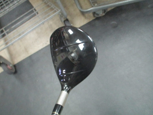 Used Taylormade R540 XD 3 Fairway Wood - RH