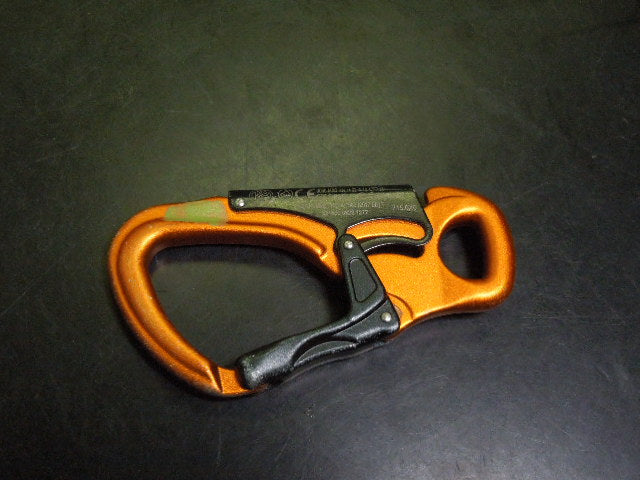 Load image into Gallery viewer, Used Kong Tango Orange Carabiner

