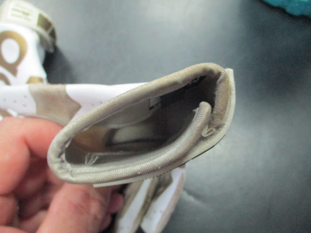 Load image into Gallery viewer, Used Adidas Gold and White Youth Medium Football Gloves
