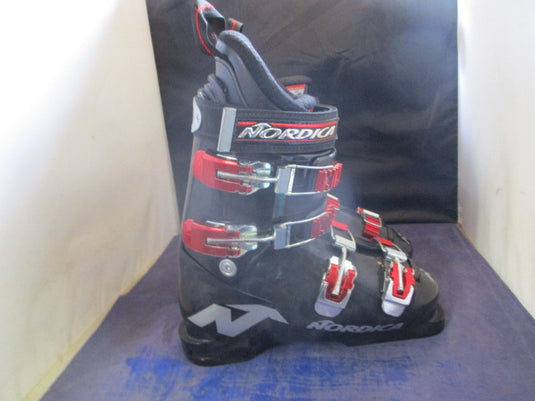 Used Nordica Dobermann Team 70 Ski Boots Size 6