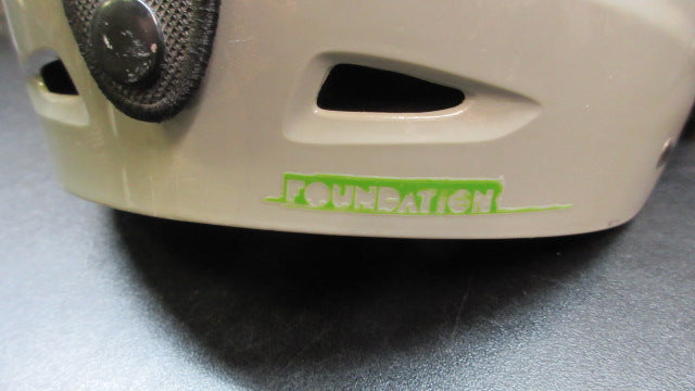 Load image into Gallery viewer, Used Giro Bevel Snowboarding Helmet - Size Large
