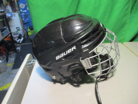 Used Bauer Prodigy Youth Hockey Helmet With Mask