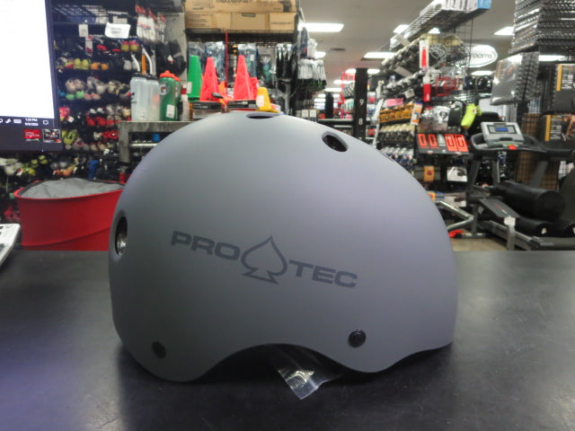 Load image into Gallery viewer, Like New Pro-Tec Classic Certified Skate Helmet Size Medium
