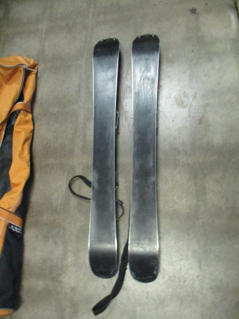 Load image into Gallery viewer, Used Nordica Fun Drive Ski Blades Trick Skis w/ Bag
