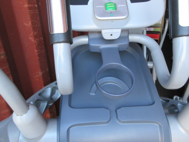 Load image into Gallery viewer, Used Precor AMT 100i Adaptive Motion Trainer 4 Way Low Impact Cardio Machine
