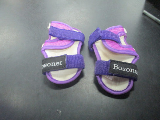 Used Bosoner Youth Skating Wrist Guards