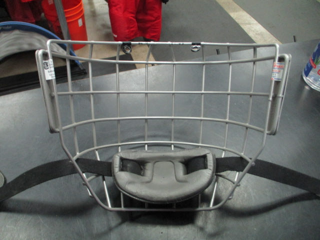 Load image into Gallery viewer, Used Bauer Profile Large Hockey Helmet Mask
