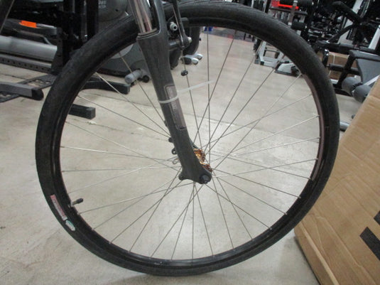 schwinn men's voyager 3 700c wheel hybrid bicycle Used Schwinn Voyager 700C 24 Speed Hybrid Bike