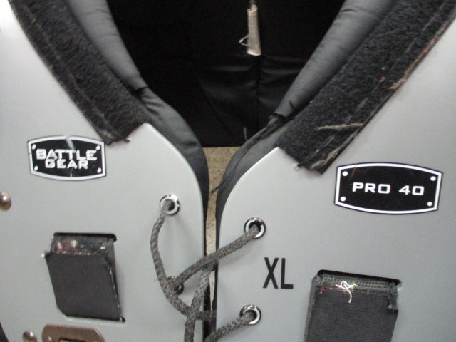 Load image into Gallery viewer, Used Tag Battle Gear Football Shoulder Pads Size Youth XL
