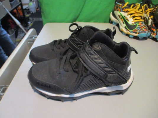 Used Riddell Heater Mid Strap Size 2 Cleats