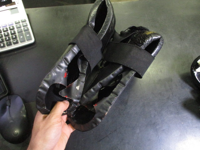 Load image into Gallery viewer, Used Macho ATA Foot Protection Pads
