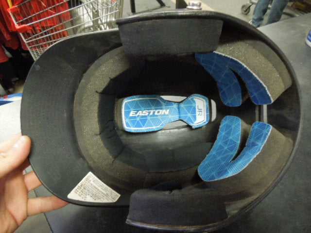 Load image into Gallery viewer, Used Easton Z5 2.0 Jr Batting Helmet in Black Size 6 1/2 - 7 1/8
