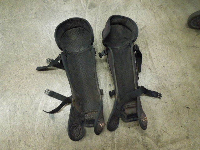 Load image into Gallery viewer, Used Umpire Shin Guards DLG-UMP Lite 170
