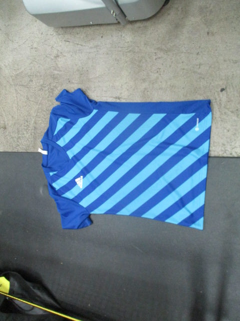 Load image into Gallery viewer, Used Adidas Aeroready Size Medium Soccer Shirt
