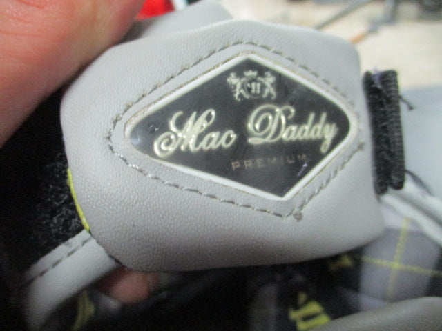 Load image into Gallery viewer, Used Warrior Vapor Mac Daddy Lacrosse Gloves
