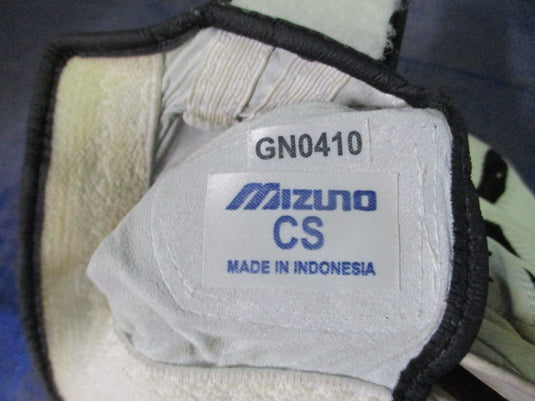 Used Mizuno Golf Glove SIze CS - wear