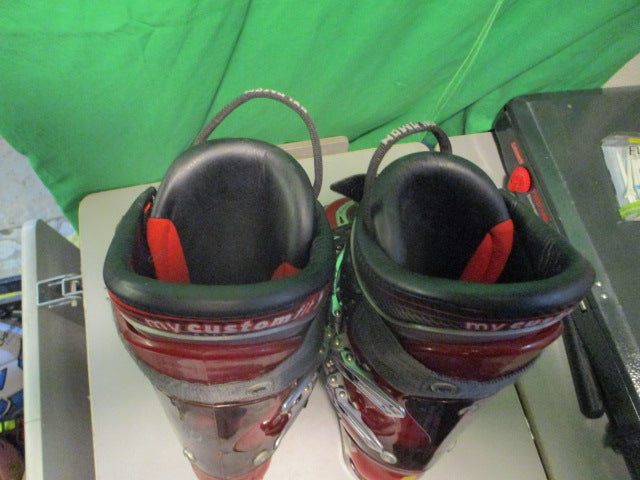 Load image into Gallery viewer, Used Salomon Falcon 10 Red Downhill Ski  Boots Size 10.5
