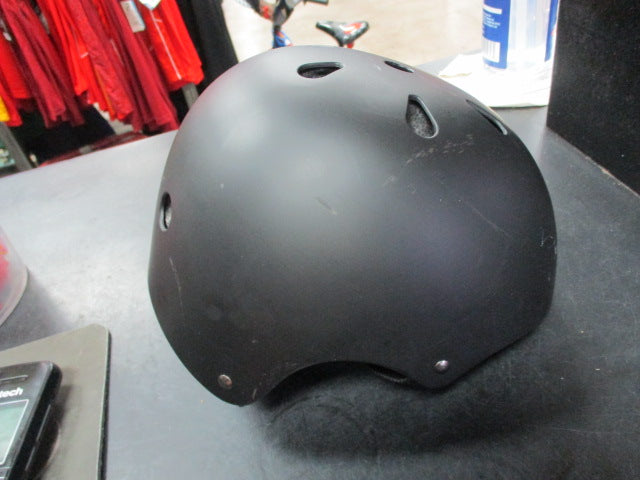 Load image into Gallery viewer, Used Skate/Bicycle Adjustable Helmet
