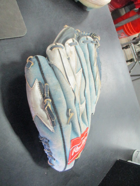 Used Rawlings Revolution Series 10.5" Glove - RHT