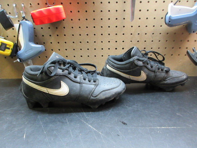 Load image into Gallery viewer, Used Men's Jordan 1 Low TD Football Cleat - Size 7
