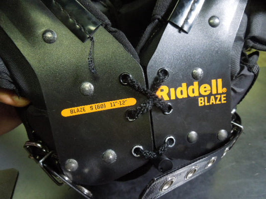 Used Riddell Blaze Football Shoulder Pads with Matching Back Plate Size S 11-12"