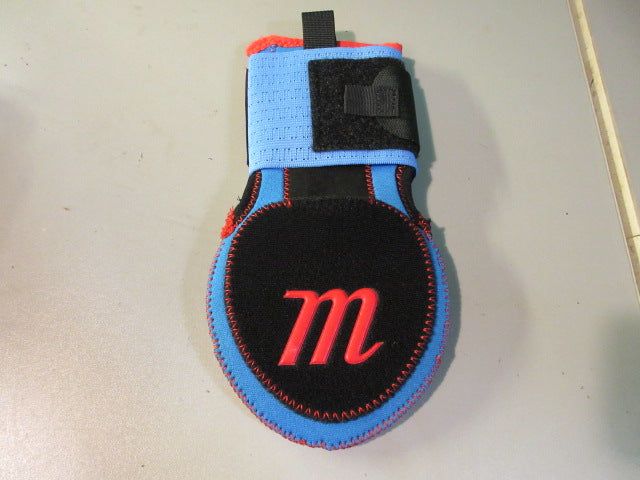 Load image into Gallery viewer, New Marucci Youth Sliding Mitt - Blue/Red
