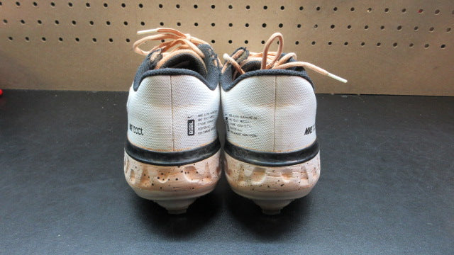 Load image into Gallery viewer, Used Nike Mens Huarache Elite 3 Low Metal Baseball Cleats - Size 9.5
