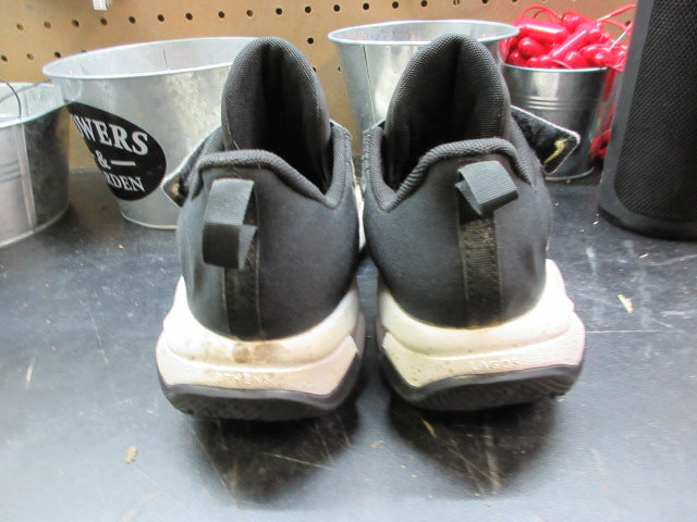 Load image into Gallery viewer, Used Nike Giannis Immortality Basketball Shoes - Size Youth 2.5
