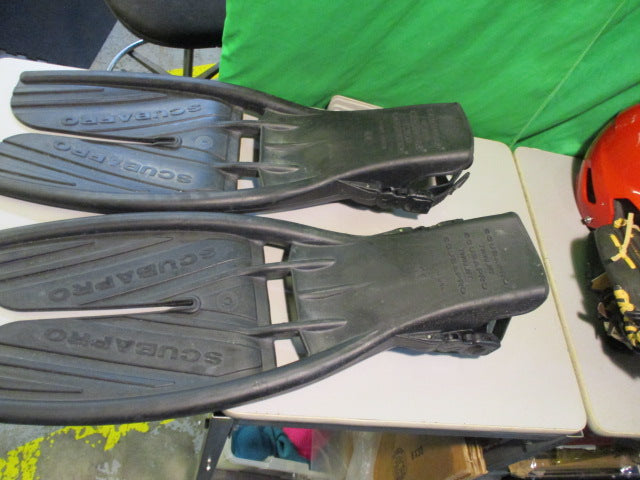 Load image into Gallery viewer, Used ScubaPro Twin Jet XL Dive Fins
