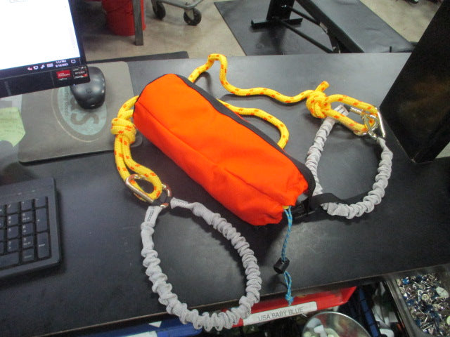 Load image into Gallery viewer, Used Rescue Throw Rope Bag
