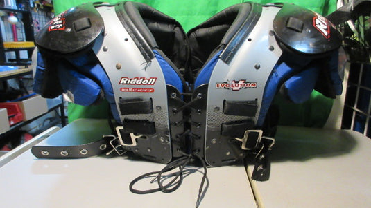 Used Riddell Evolution Adult Medium 42"-44"
