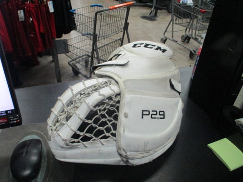 Used CCM P2.9 Sr Hockey Goalie Glove