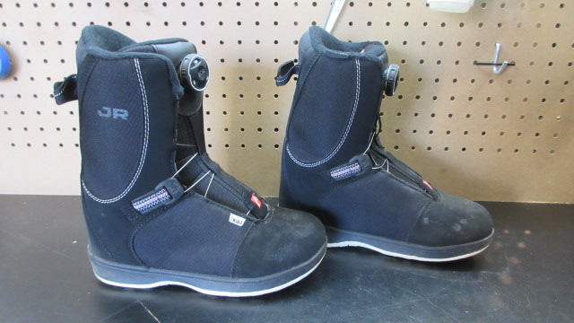 Load image into Gallery viewer, Used Head Boa Snowboarding Boots - Size 4/5
