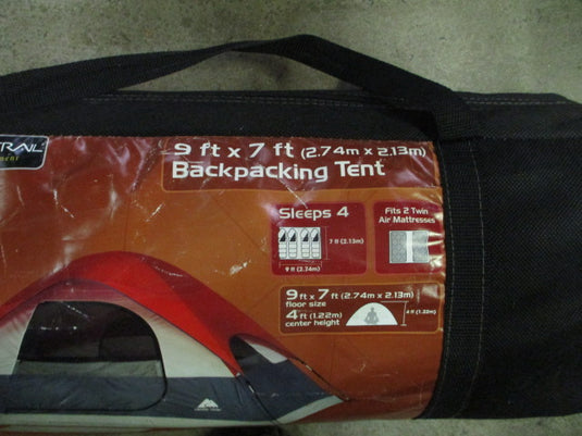 Open Box Ozark Trail Backpacking Tent 9ft x 7ft Sleeps 4