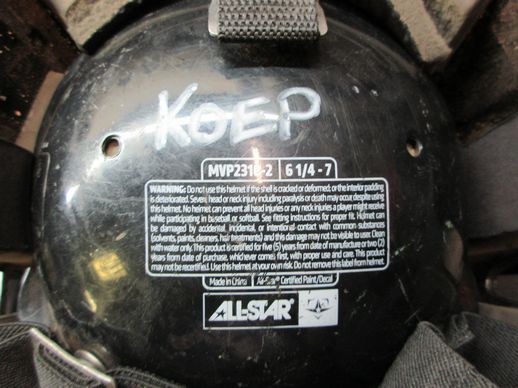 Load image into Gallery viewer, Used All-Star MVP-PRO Catchers Helmet - 6 1/4 - 7
