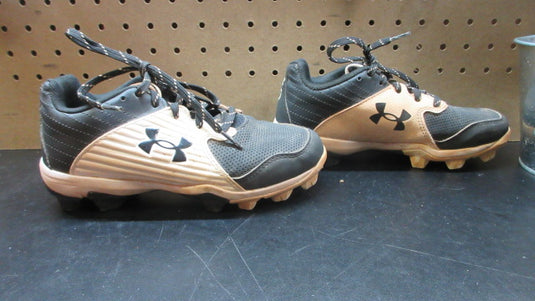 Used Under Armour UA Leadoff Low RM Baseball Cleats - Size Youth 2.5