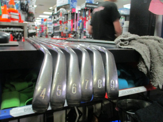 Used 767 Tour Series 4 - 9  Iron Set