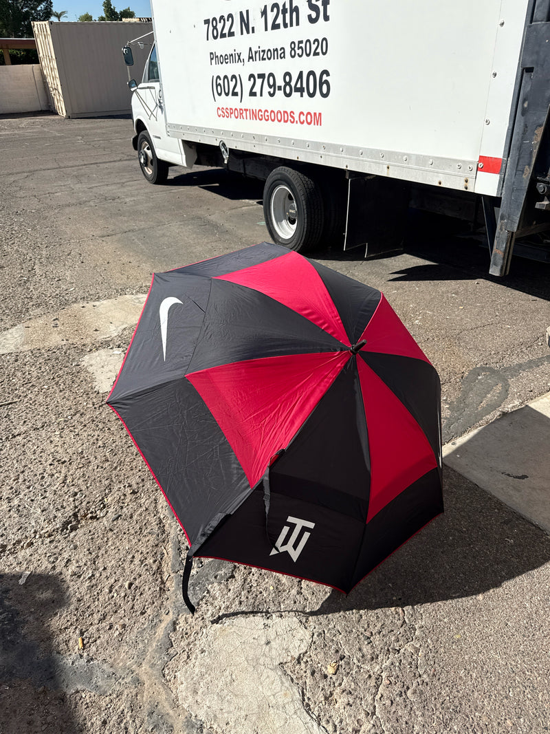 Load image into Gallery viewer, Used Nike TW Golf Umbrella
