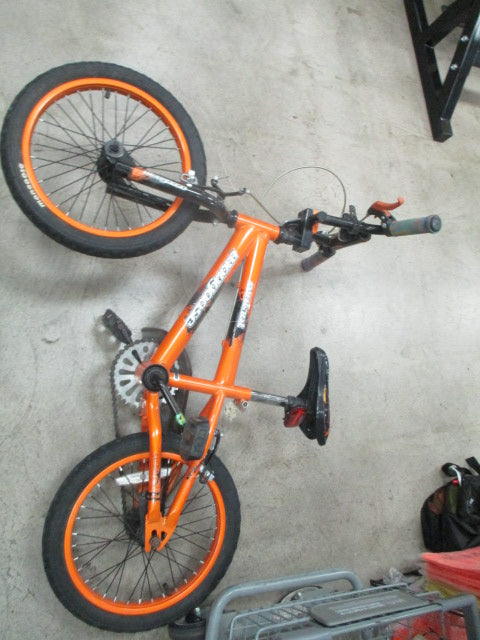 Used Mongoose Mutant 16